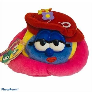 VTG NWT Veggie Tales Madame Blueberry Beanie Toy
